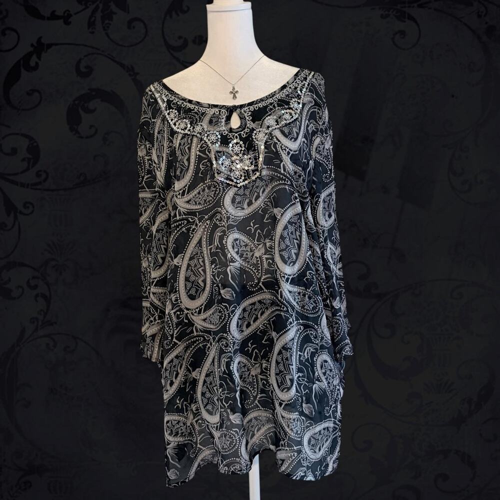 sequin embellished keyhole neck white grey black paisley top